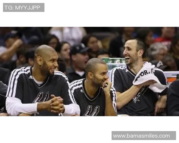 勇士与马刺激战正酣体育盛宴引爆球迷热情