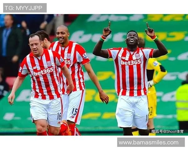 哈德斯联队迎战斯托克城队争夺英冠联赛重要三分之战