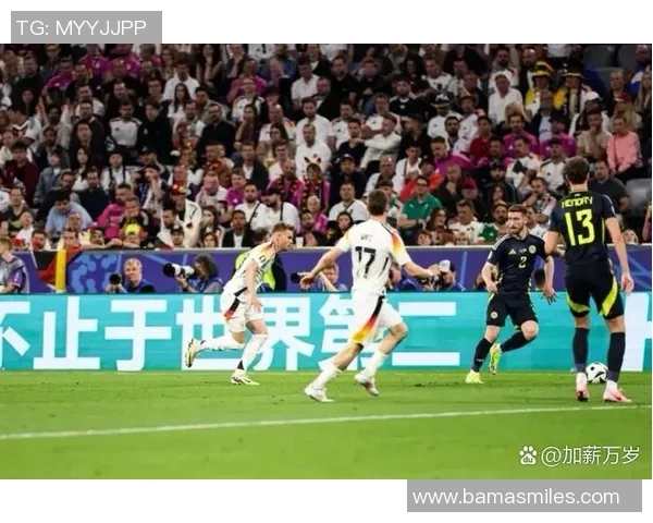 卡塔尔与吉尔吉斯激战正酣足球盛宴引发球迷热情高涨