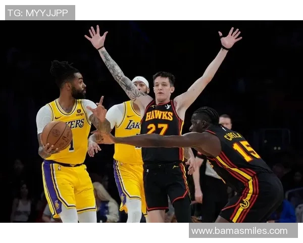 湖人对战老鹰香浓之夜精彩回顾与赛后分析 湖人对战老鹰香浓之夜精彩回顾与赛后分析