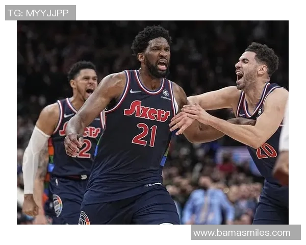 猛龙与勇士激战回顾11月30日精彩比赛录像分析与亮点总结