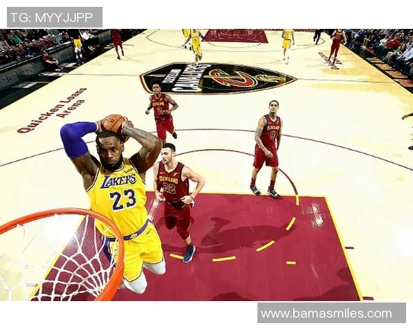 詹姆斯在对阵步行者的比赛中狂砍47分展现超凡实力