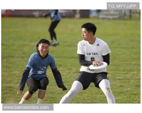 飞盘专题:深入解析北京飞盘队的默契配合与战术运用 飞盘专题:深入解析北京飞盘队的默契配合与战术运用