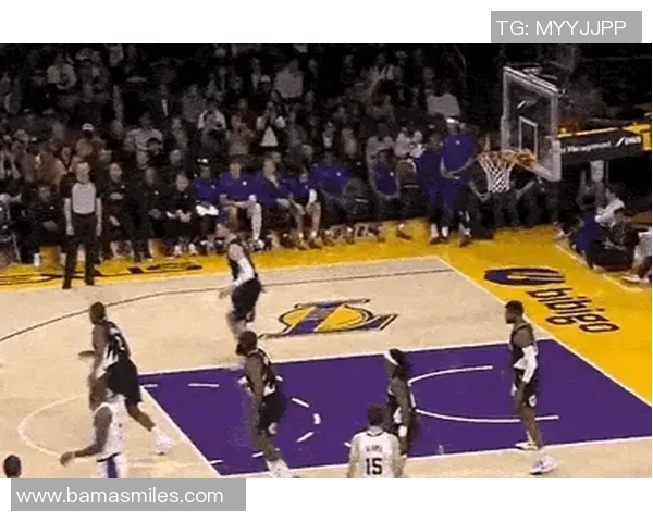 2010年洛杉矶湖人与快船的激烈对决回顾与分析 2010年洛杉矶湖人与快船的激烈对决回顾与分析