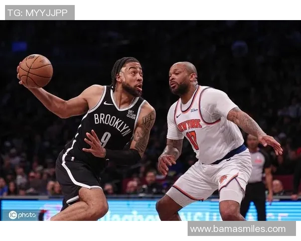 2018年12月8日尼克斯与篮网激战回顾精彩瞬间与赛后分析